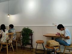 -Cafe Villa