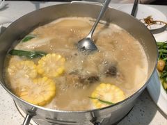 -肥仔文澳门猪骨煲(南京西路店)