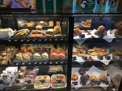 面包甜点陈列柜-星巴克臻选(北京世贸天阶店)