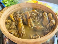 -盐禾堂海南屯昌香草鸭(海润路总店)