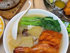 -佰搭果·广式茶餐厅(西华路店)
