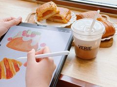 -VERIE BAKEHOUSE