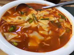 -苏莱特色牛骨滩羊手抓馆(长城东街总店)
