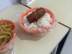 -咱家王新国把子肉(县东巷店)