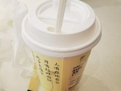 -喜茶(北京华贸购物中心店)