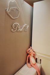 -Pink You美甲洗眉纹绣定制中心