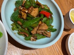 辣椒炒肉-江渔兒酸菜魚專門店(顺盈时代广场店)