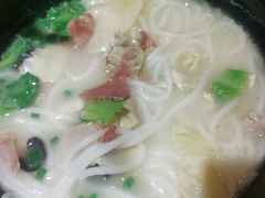 -桥香园正宗过桥米线(机场五店)