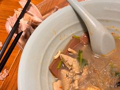 -金原鸭血粉丝汤·汤包·脆皮烤鸭(南京博物院店)