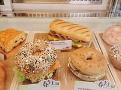-Tims天好咖啡·贝果(凯德大峡谷购物中心店)