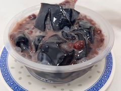 龟苓膏加红豆西米-百花传统甜品店(原址店)