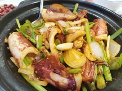 -匠心牛公馆·潮汕牛肉海鲜火锅(索菲特店)