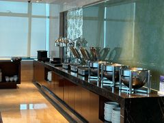 -上海龙之梦万丽酒店