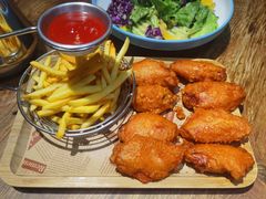 -叶派龙虾•招牌香辣蟹·海鲜(中海国际店)