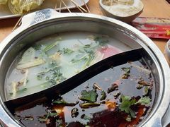 -袁记串串香(泉水轻轨站店)