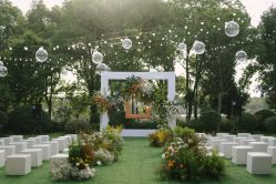 -红丝高端婚礼中心(旗舰店)