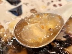 -RUXU入续糖水铺与包(卓悦中心店)