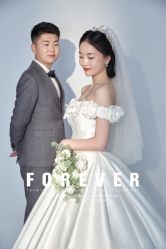 -二十一世纪婚纱摄影(省府前街店)