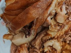 -聚首堂·特色小吃·肘子(什刹海德胜门店)