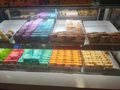 -HappyMiss花满楼·鲜花饼·鲜花茶·伴手礼(上海环球港店)