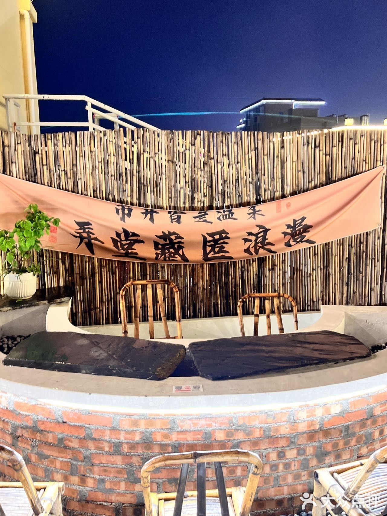 不是吧，还有藏在5楼的顶层火锅店⁉️