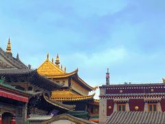 -塔尔寺游客服务中心