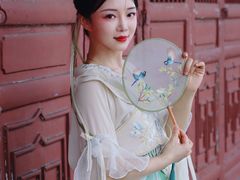 -云锦汉服馆·古典妆造摄影(唐城店)