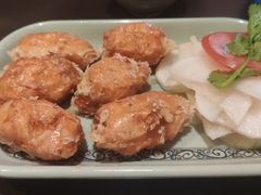 -大头虾越式风味餐厅(光明广场店)