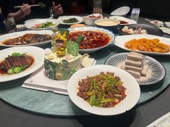 -凤凰园烤鸭店·唐山菜·传承花椒肉(老唐丰路店)