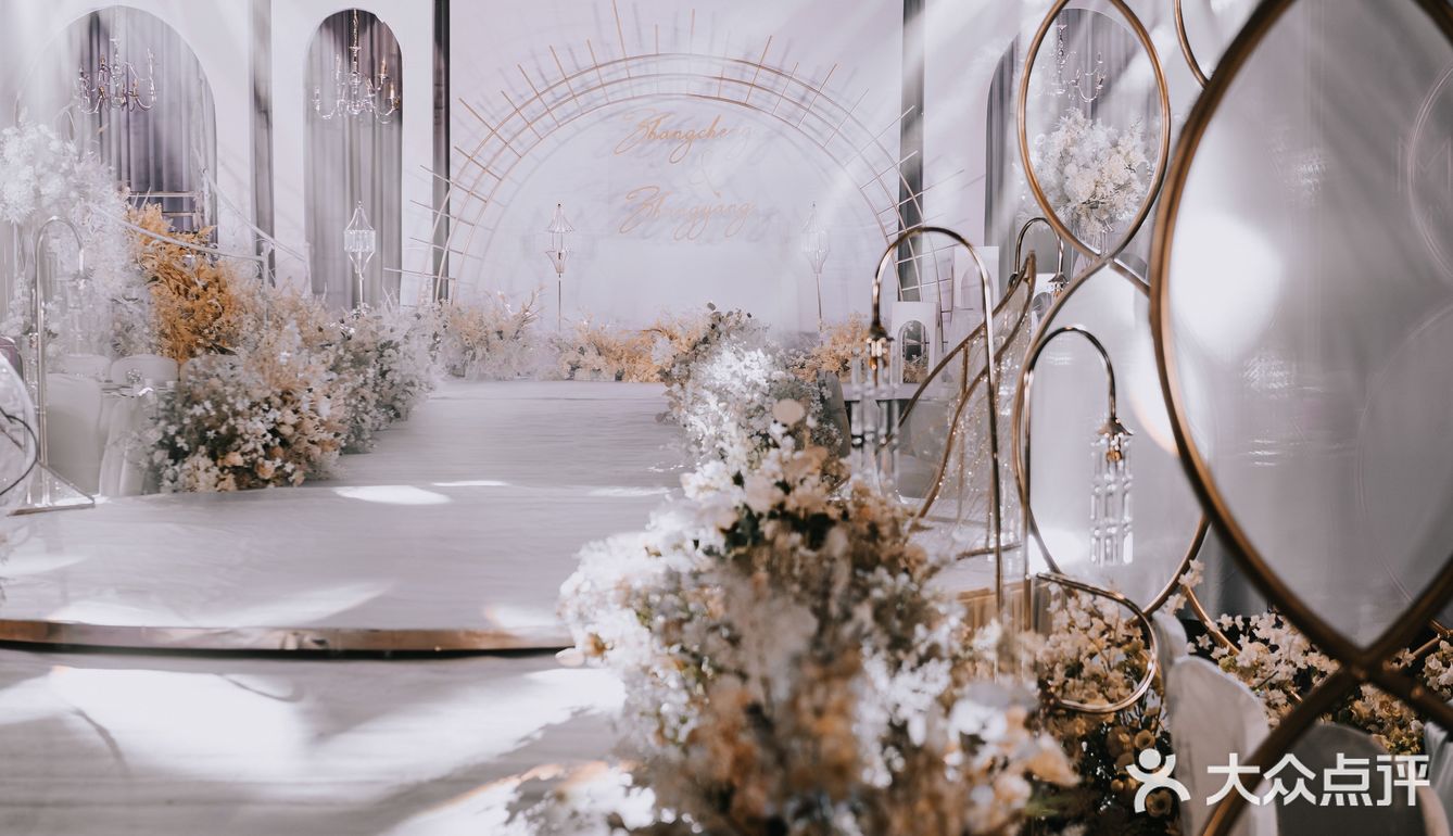 给你一场唯美浪漫的香槟金～