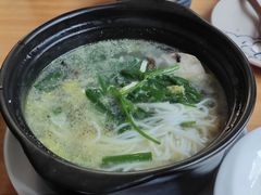 -山茶云南菜(永安里店)
