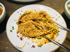 方脑壳鸡丝凉面-辛香汇(飞洲店)