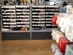 -三福时尚(三峡广场华夏银座店)