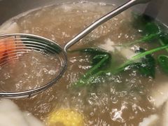 -左庭右院鲜牛肉火锅(金山万达店)