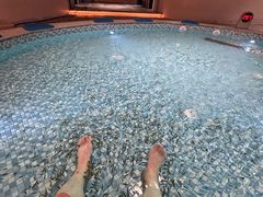 -涨巢·潮玩水疗局