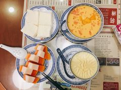 杨枝甘露-捷信牛奶甜品世家(五道口店)