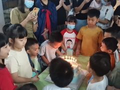 -斯坦星球AI编程·机器人科创·科学实验·信奥·思维·STEM·乐高·竞赛考级(长宁虹桥大融城荟聚中心)