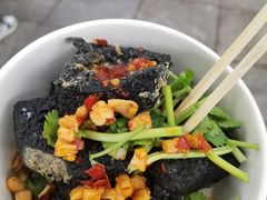 -黑色经典臭豆腐·湖南特产(坡子街店)