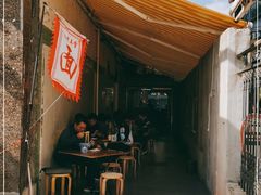 门面-沪西老弄堂面馆(定西路店)