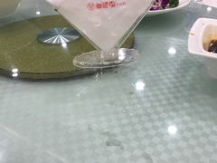 餐具摆设-新恬乐大酒家(沧达大厦店)