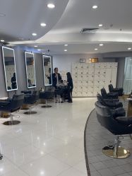 -八佰伴8008星级形象店