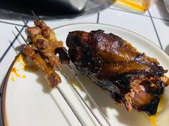 -喜悦小串丹东小黄牛海鲜烧烤大排档(民主广场店)