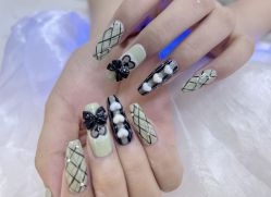 -爱纶美·美甲美睫半永久