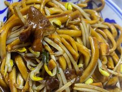 -珠宝街老左杂酱面馆