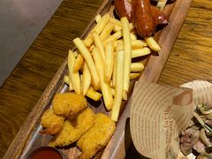 -百好乐宠物友好餐厅(朝外大街店)