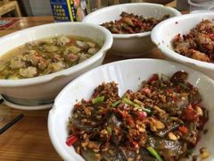 -笨罗卜浏阳菜馆(太平街店)