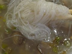 蚵仔线面-建国蚵煎蚵面