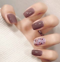 -悦指间美甲美睫