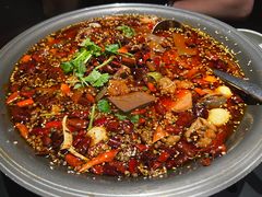 -麻六记(凤凰汇店)