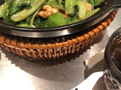 -潮界(LU·ONE凯德晶萃广场店)